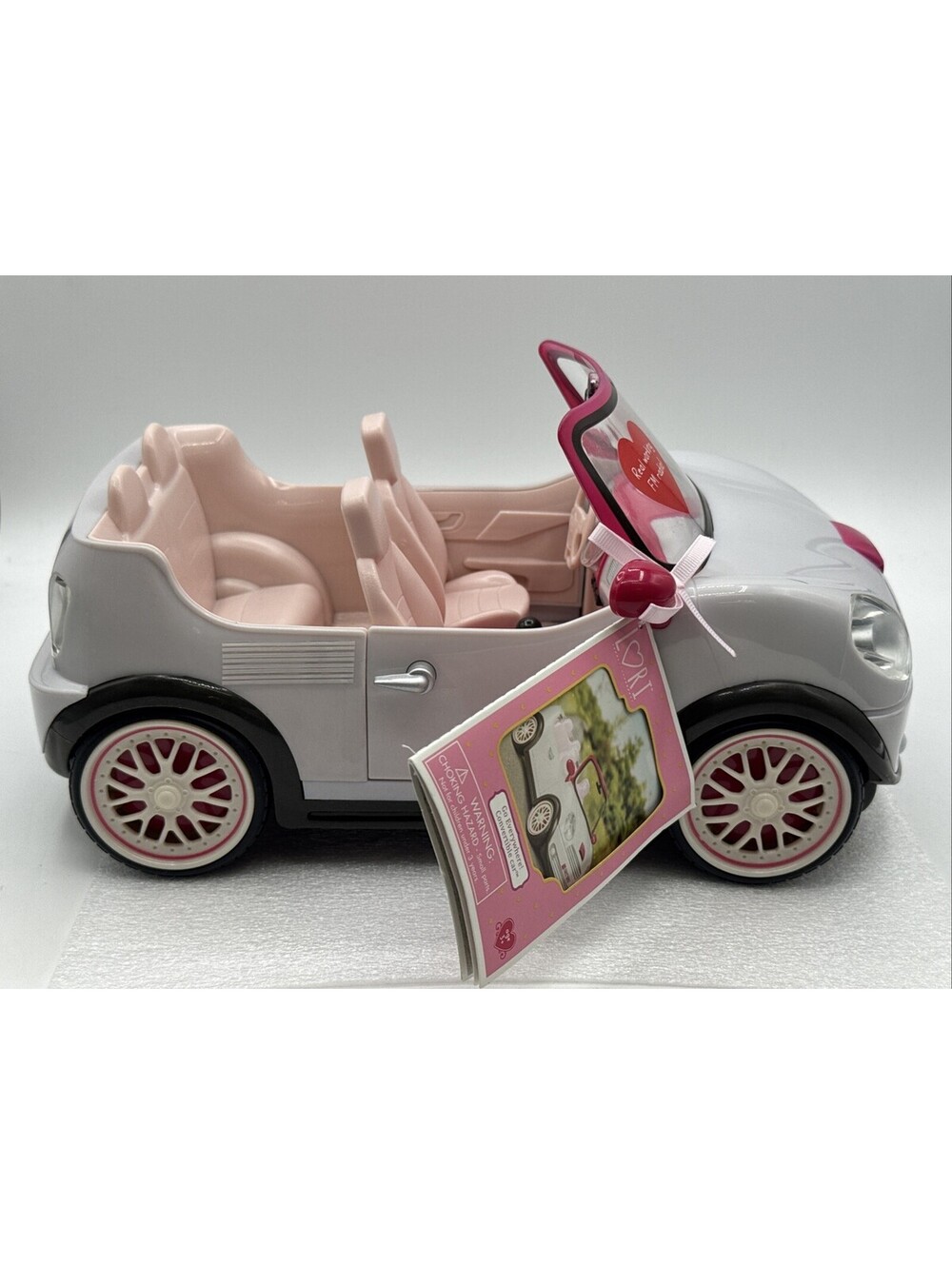 Lori Go Everywhere White Convertible Car by Battat Working FM Radio 2015 NEW
